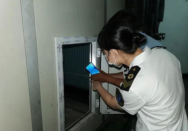 浙江省蘭溪市衛(wèi)生監(jiān)督所開展公共場所集中空調(diào)通風(fēng)系統(tǒng)衛(wèi)生專項檢查